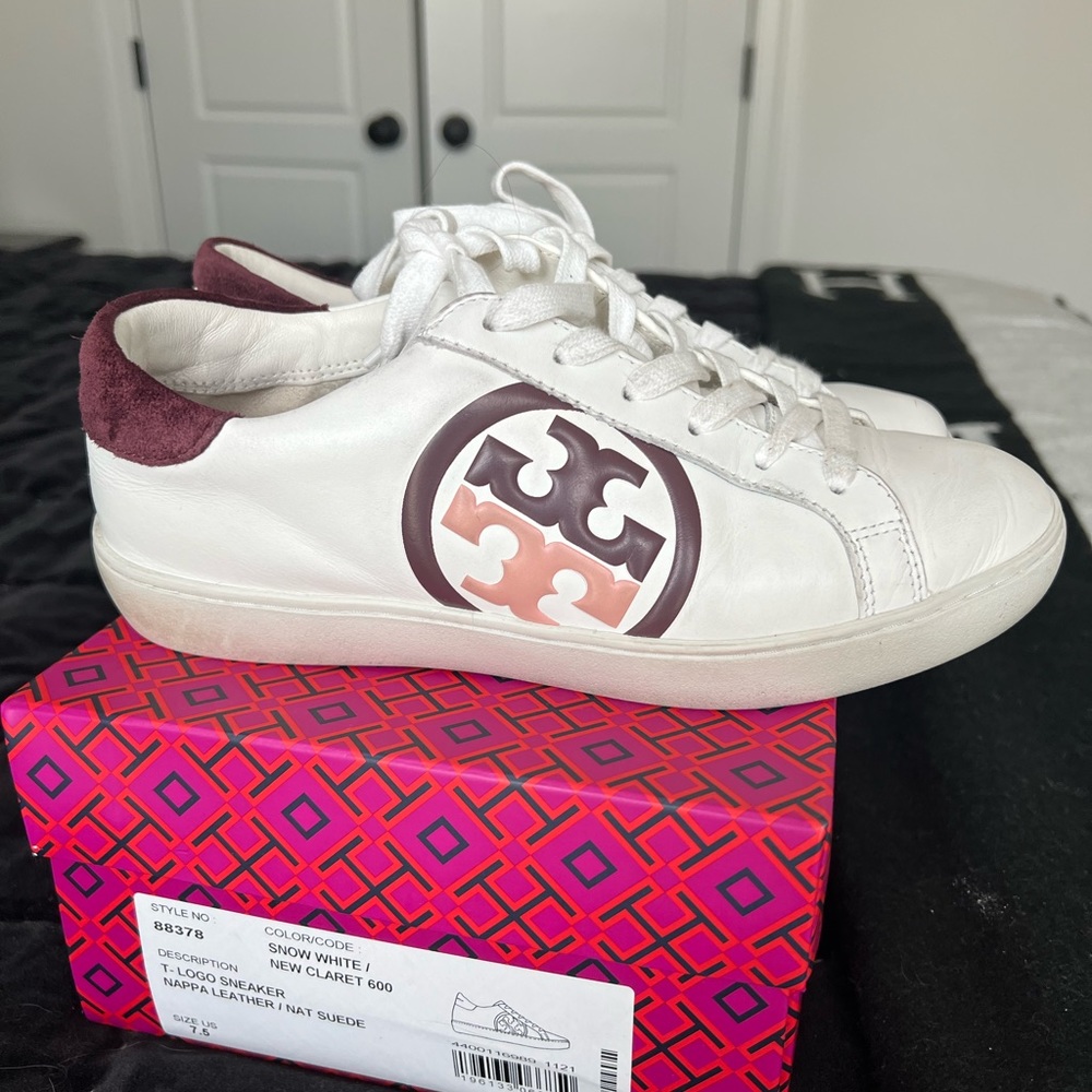 Tory Burch T Logo Sneaker